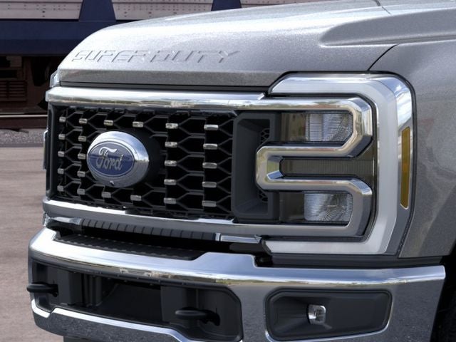 2026 Ford F-350SD Lariat DRW