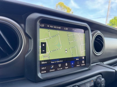 2022 Jeep Gladiator Willys