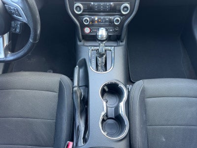 2016 Ford Mustang V6