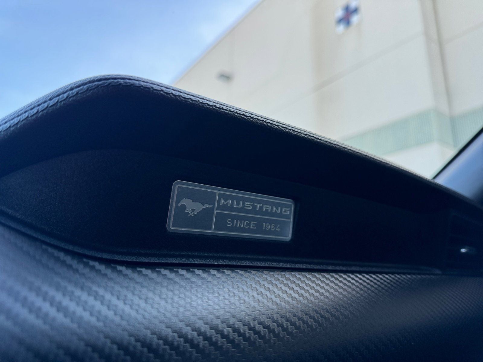 2016 Ford Mustang V6