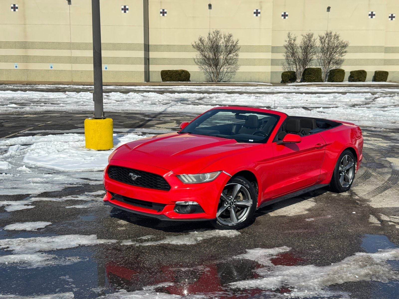 2016 Ford Mustang V6