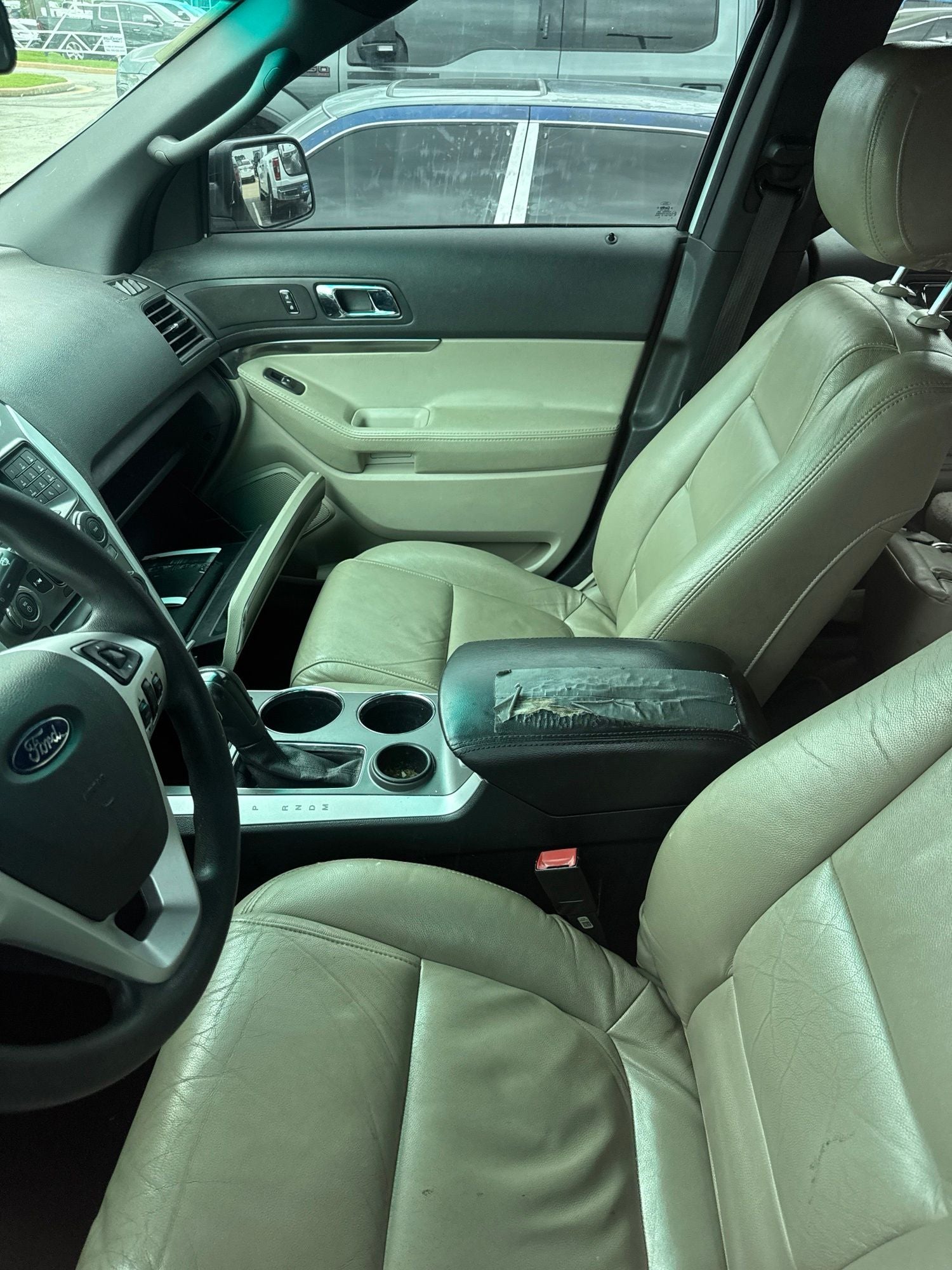 2013 Ford Explorer Base