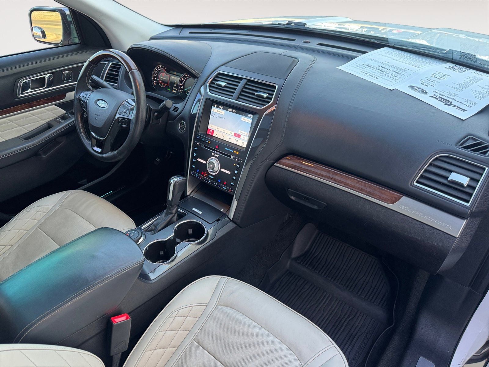 2017 Ford Explorer Platinum