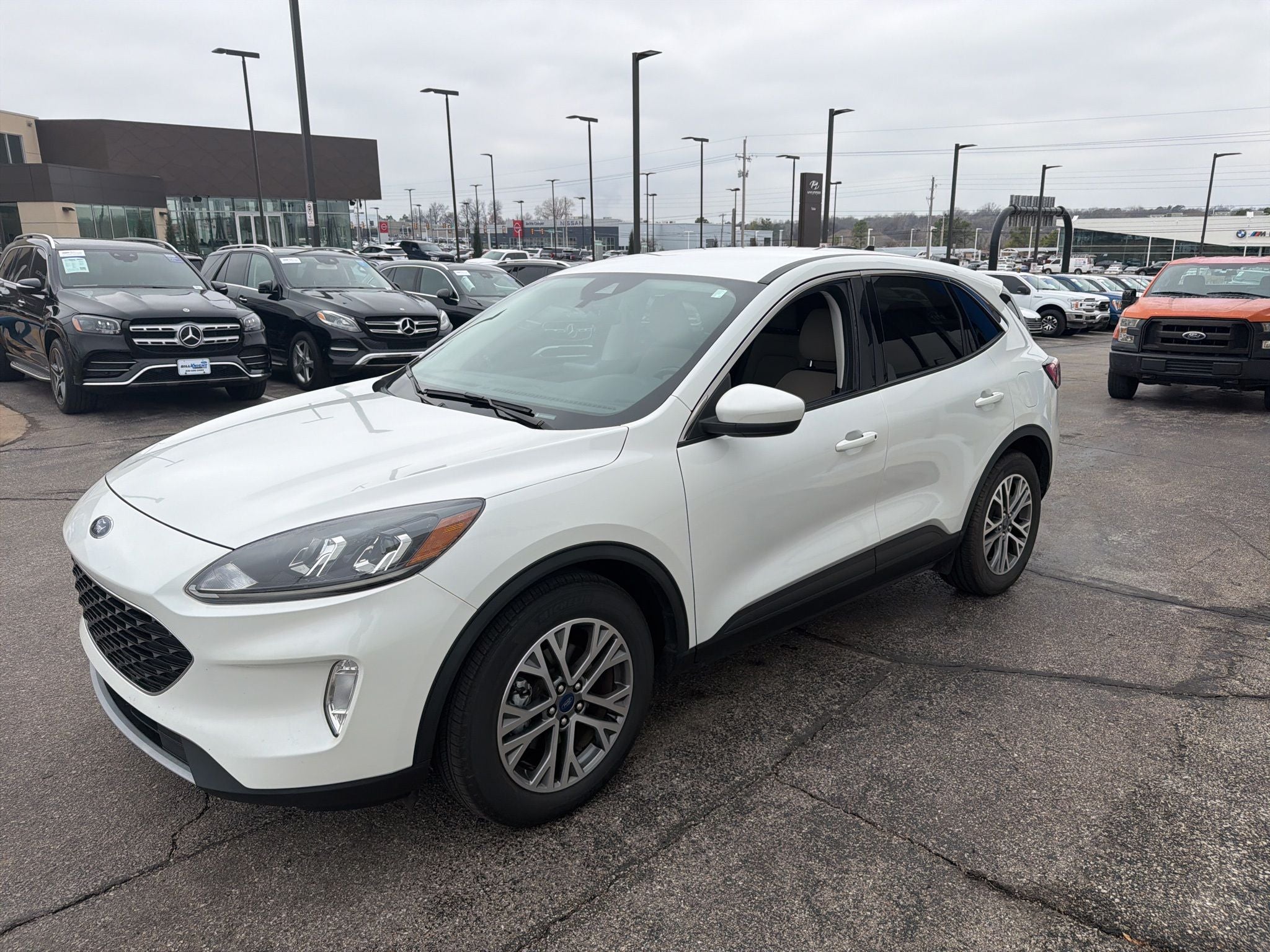 2022 Ford Escape SEL