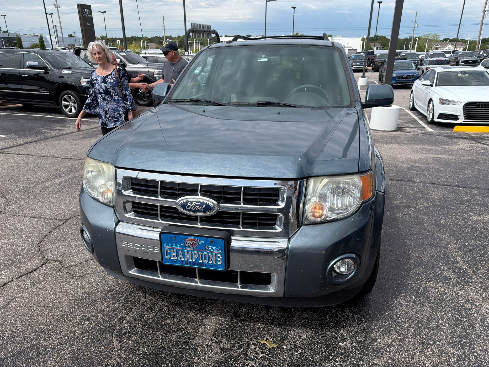Used 2011 Ford Escape Limited with VIN 1FMCU9EGXBKB24730 for sale in Tulsa, OK