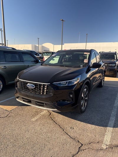 2025 Ford Escape Hybrid Platinum