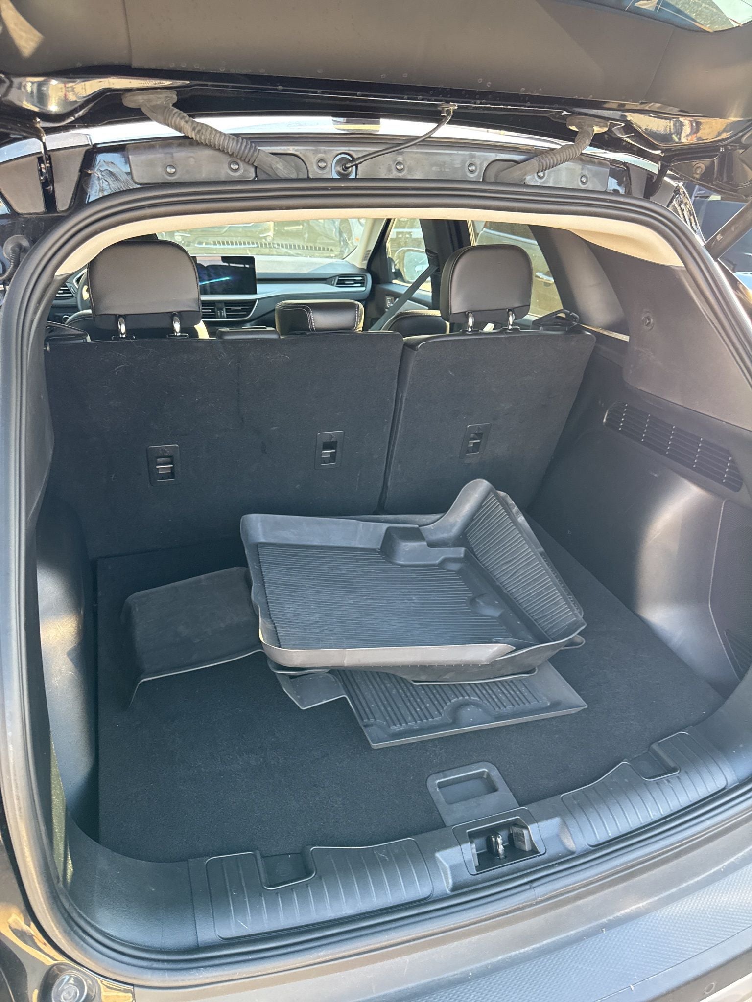 2025 Ford Escape Hybrid Platinum