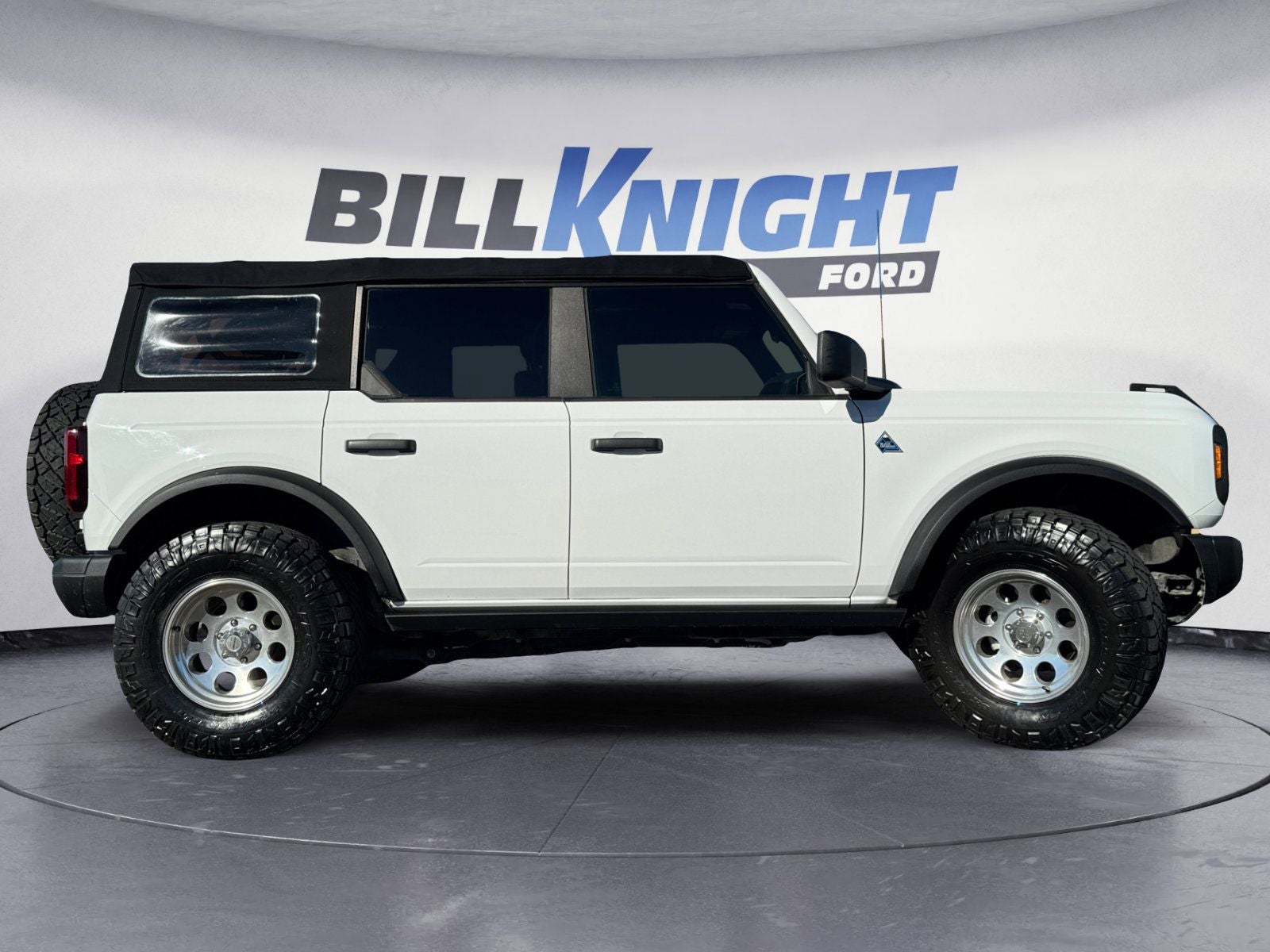 2022 Ford Bronco Black Diamond