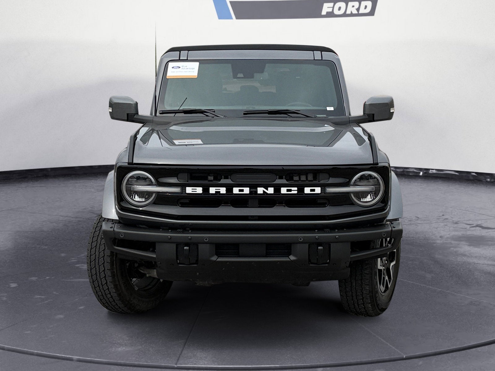 2022 Ford Bronco Outer Banks