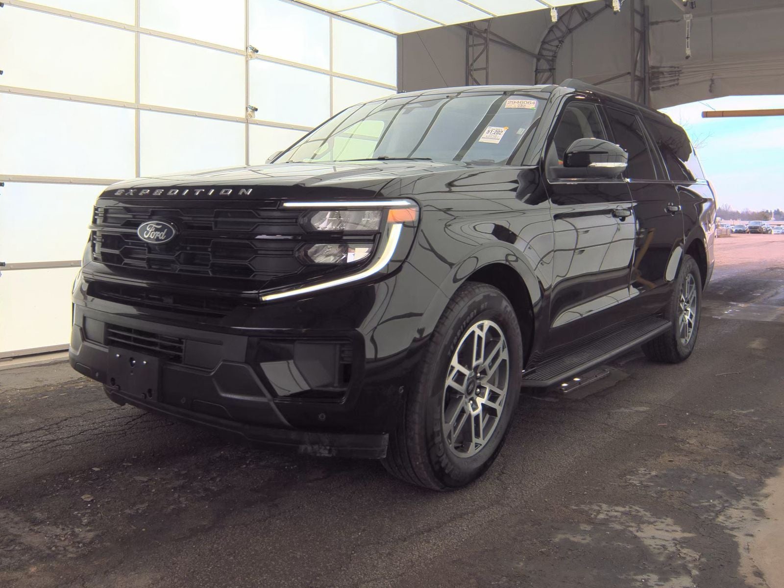 2025 Ford Expedition Max Active