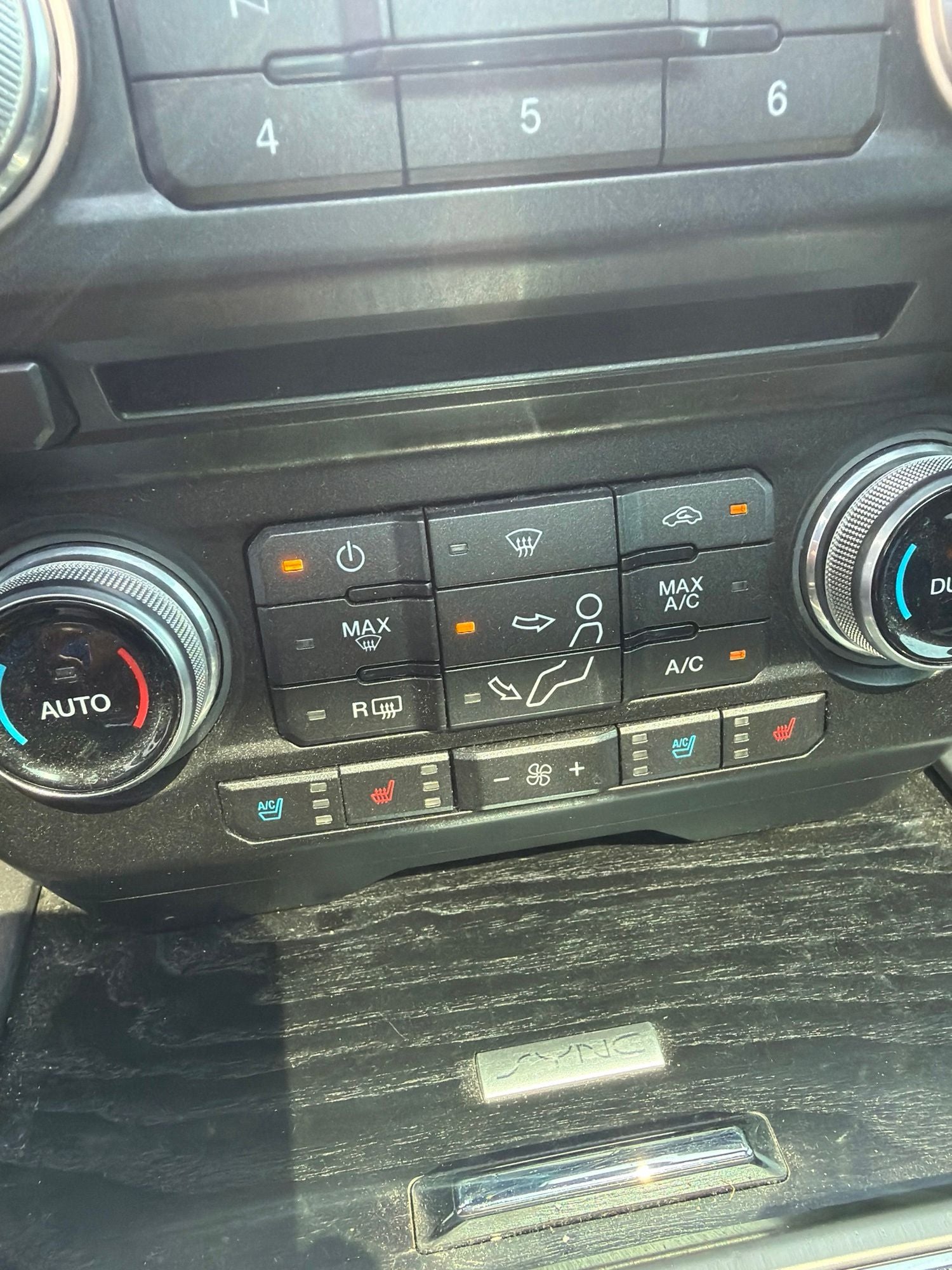 2018 Ford F-250SD Platinum