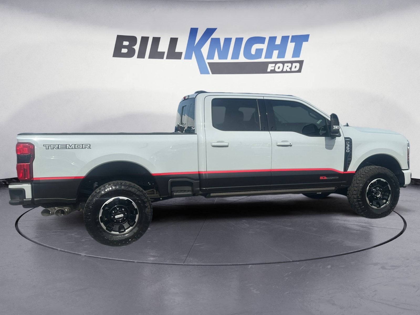 2025 Ford F-350SD Lariat