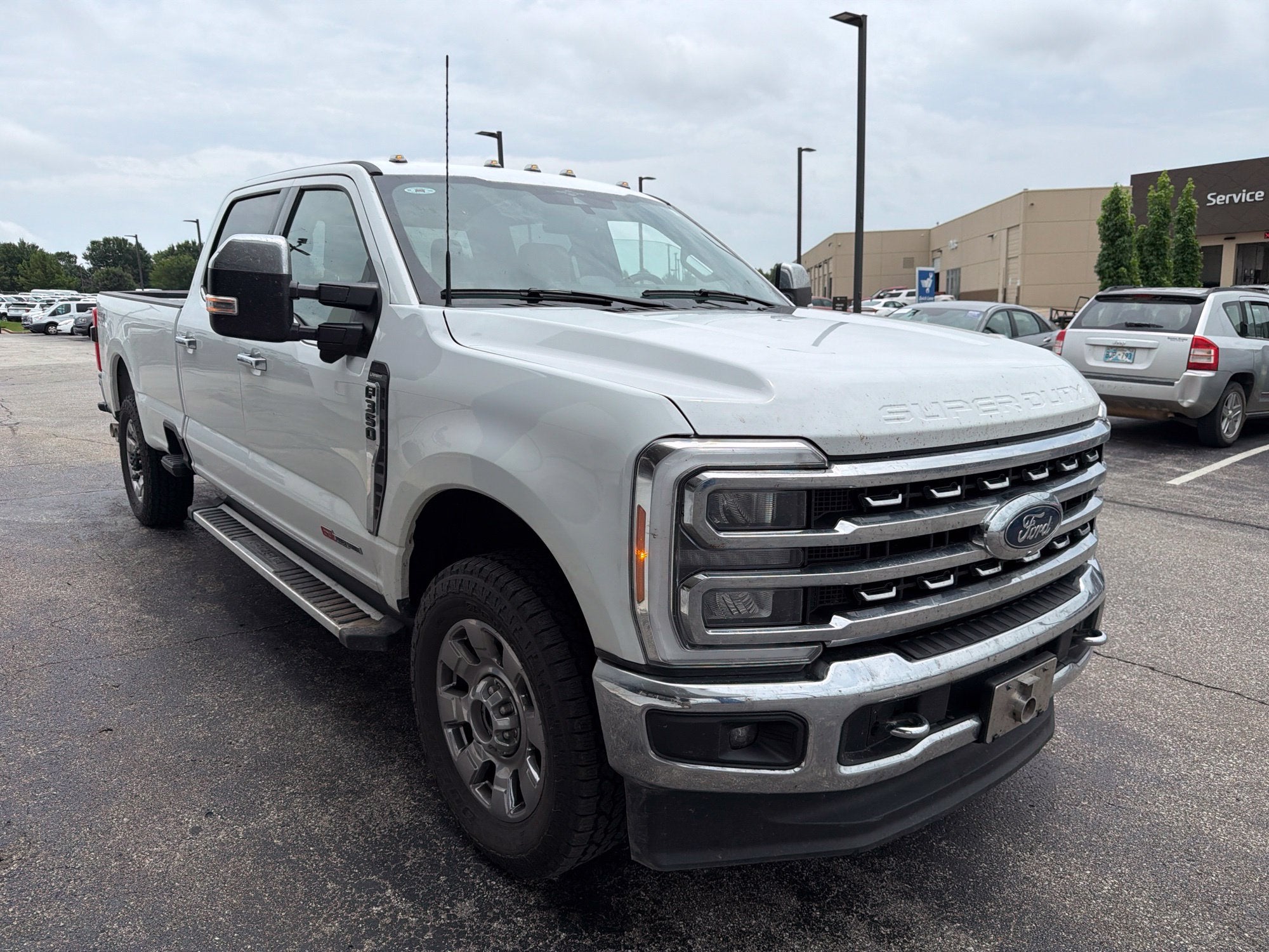 2023 Ford F-350SD Lariat