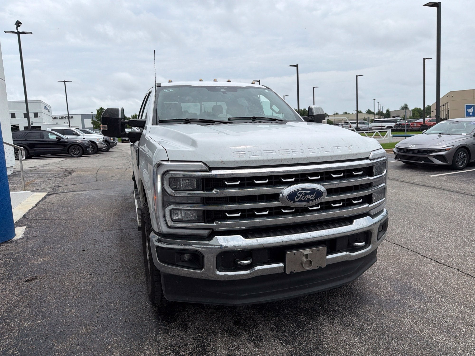 2023 Ford F-350SD Lariat
