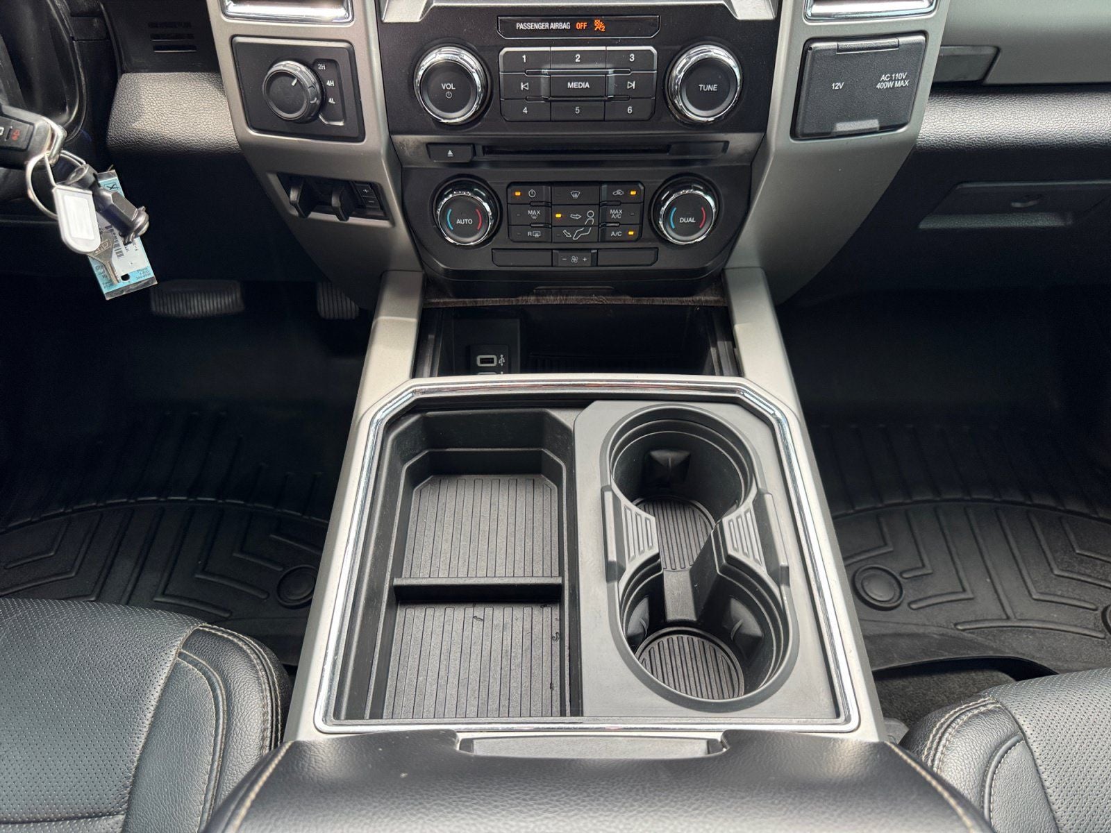2017 Ford F-350SD Lariat DRW