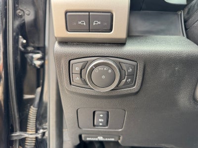2017 Ford F-350SD Lariat DRW