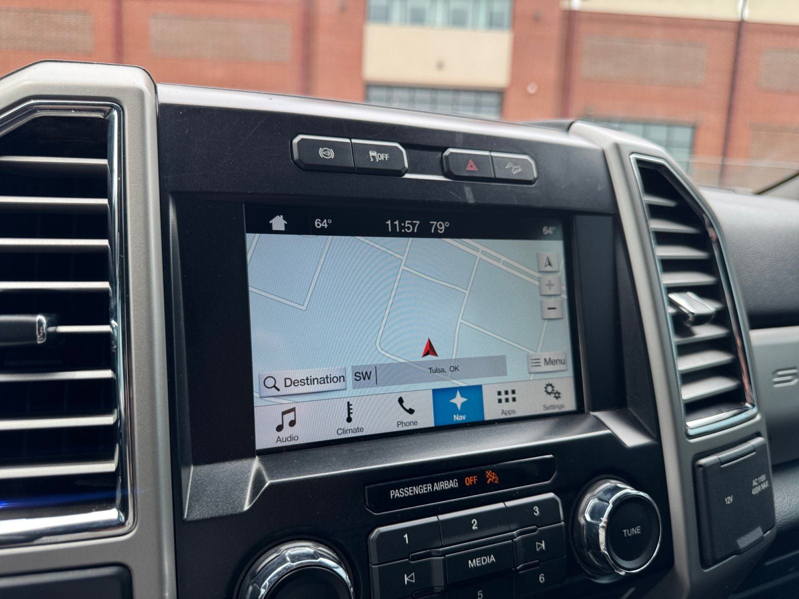 2017 Ford F-350SD Lariat DRW