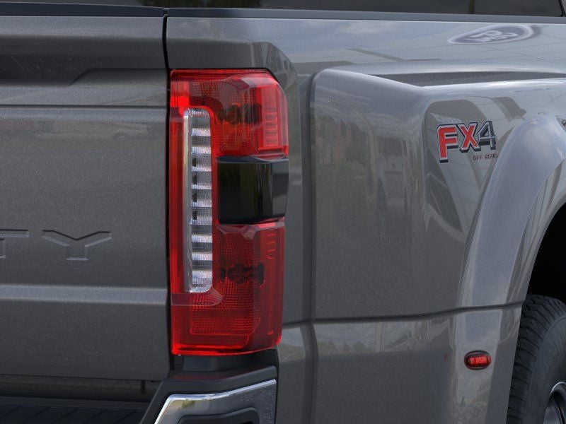 2026 Ford F-350SD Lariat DRW