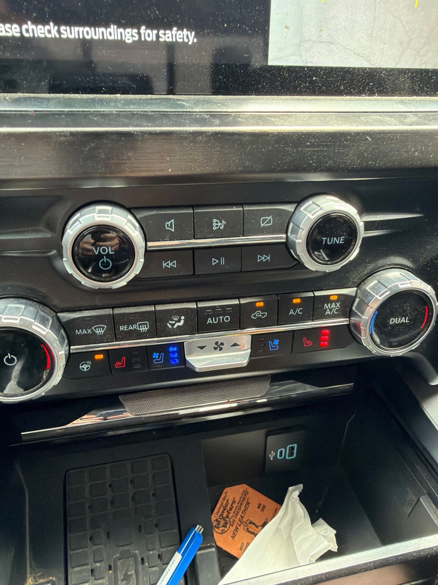 2023 Ford F-450SD Lariat DRW