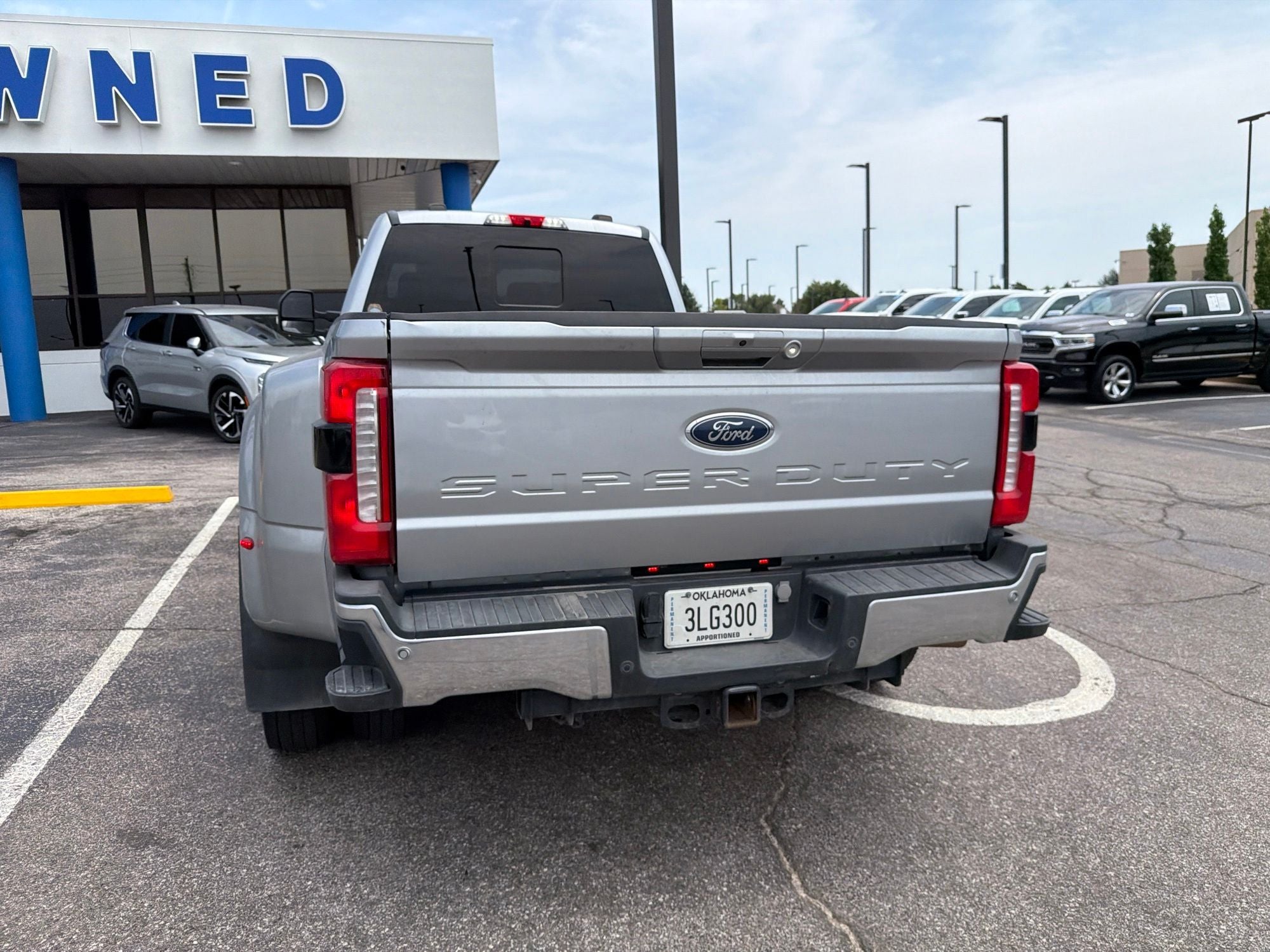 2023 Ford F-450SD Lariat DRW
