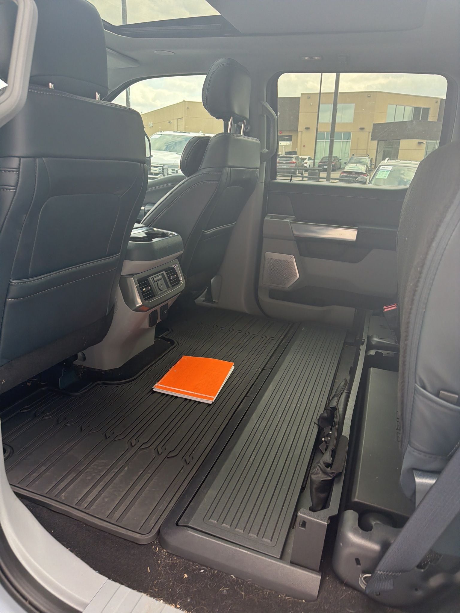 2024 Ford F-450SD Limited DRW