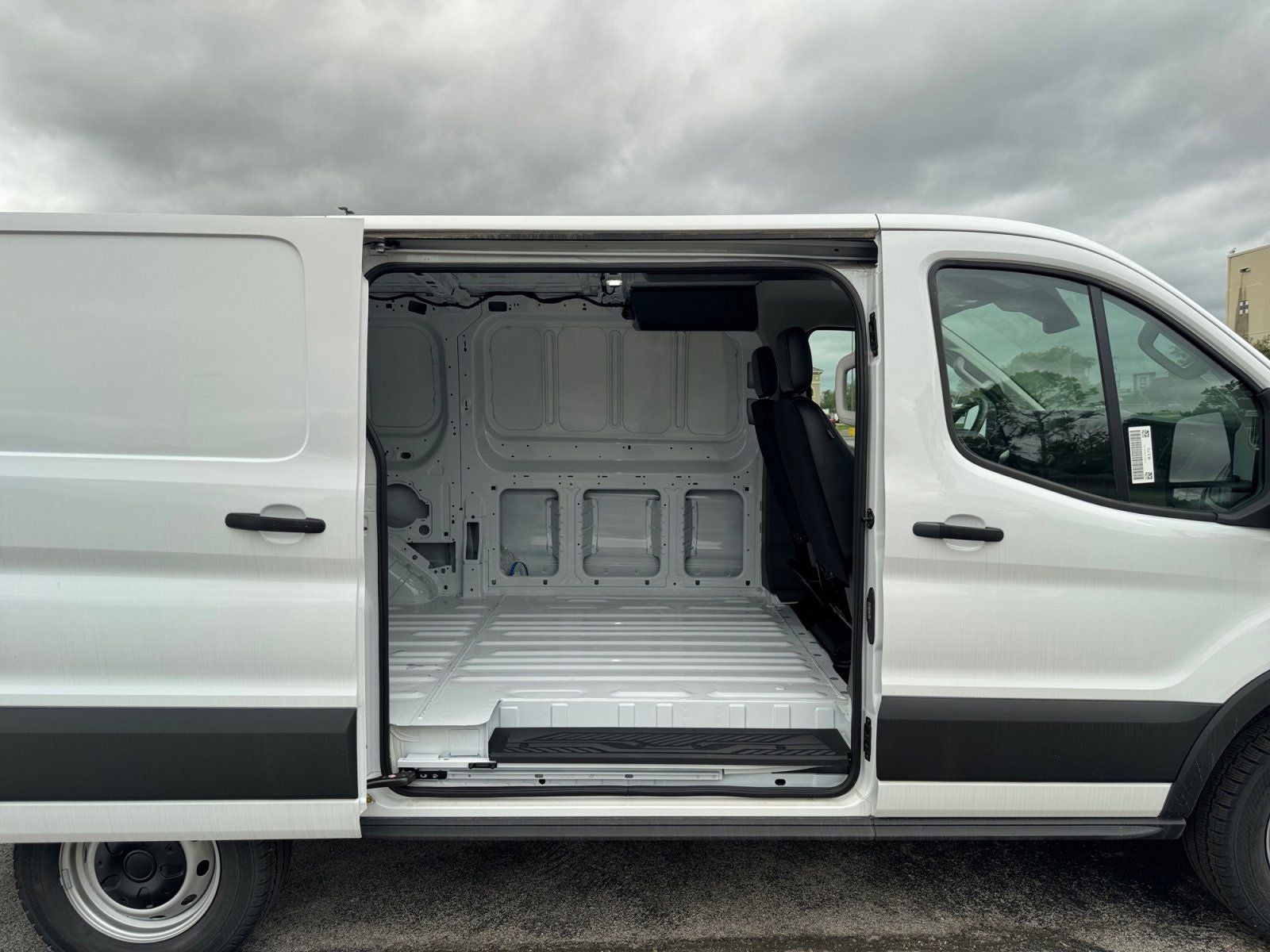 2024 Ford Transit-250 Base