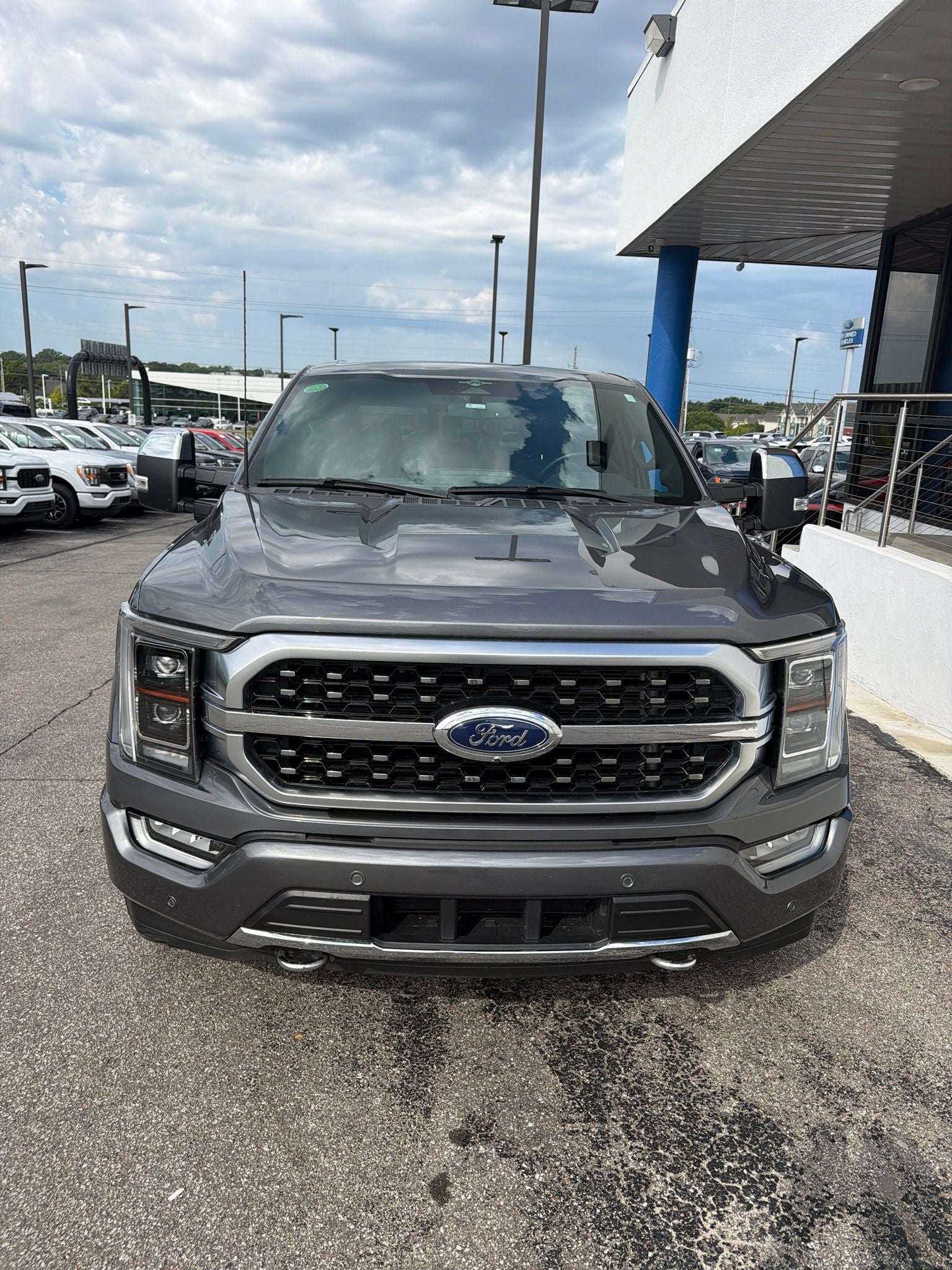 2023 Ford F-150 Platinum