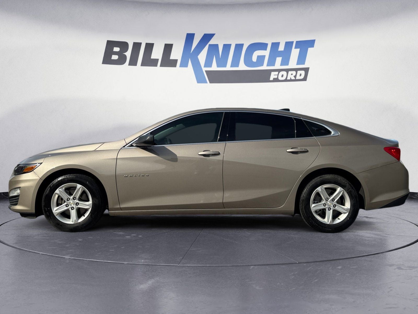 1G1ZB5ST9PF117596