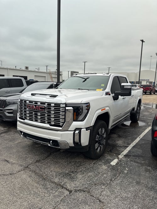 2025 GMC Sierra 2500HD Denali