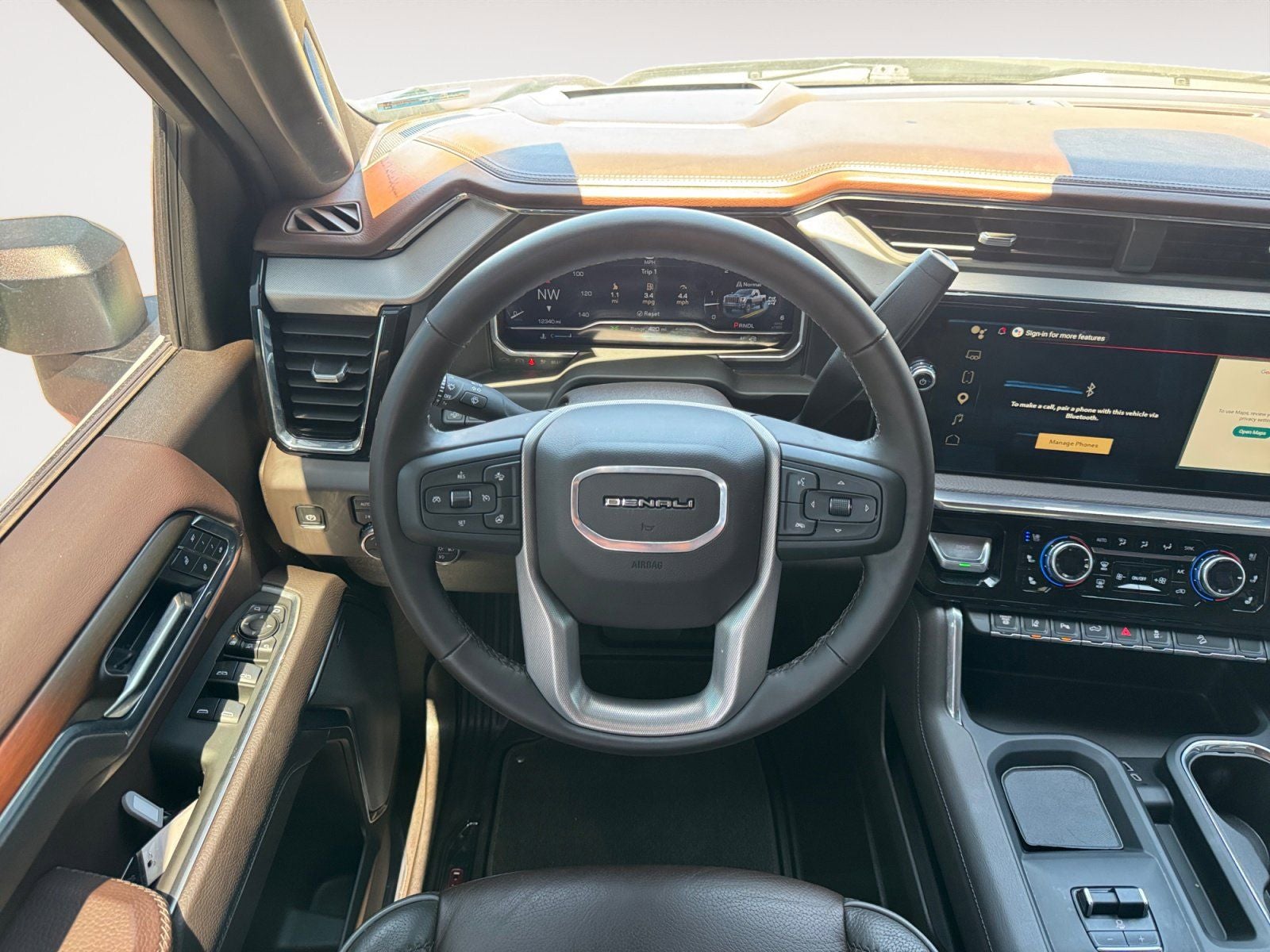 2025 GMC Sierra 2500HD Denali