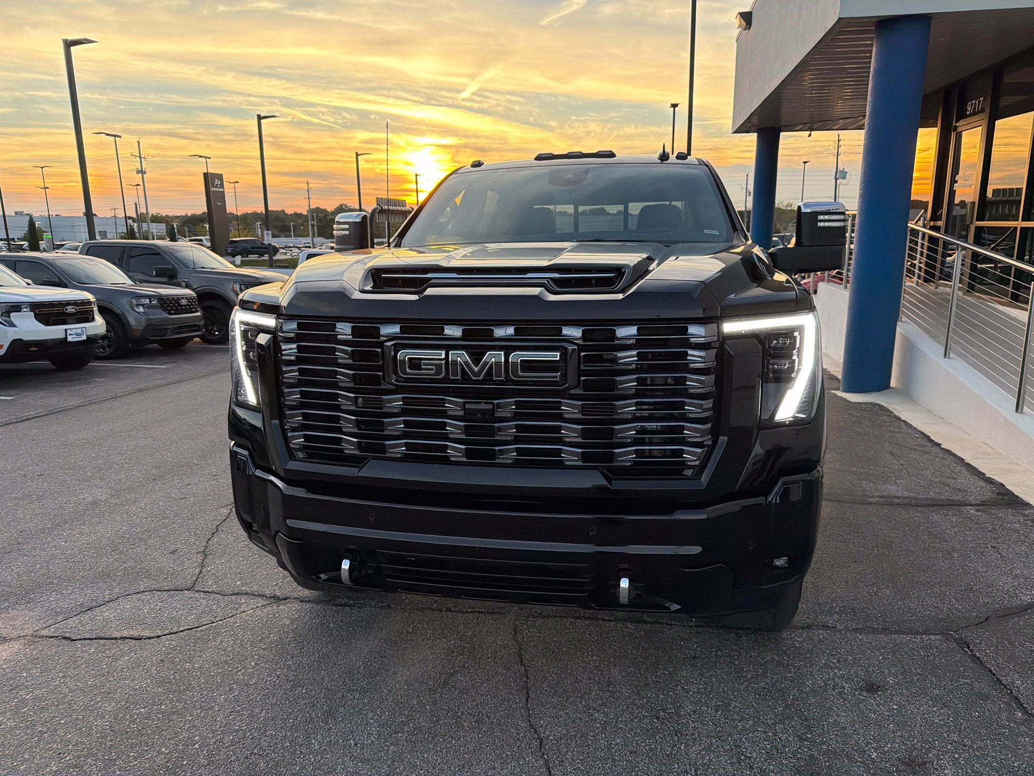 2025 GMC Sierra 2500HD Denali Ultimate