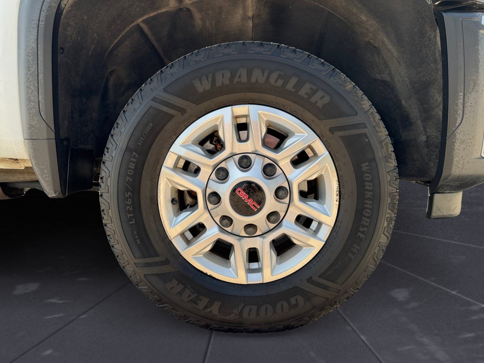 2024 GMC Sierra 2500HD Pro