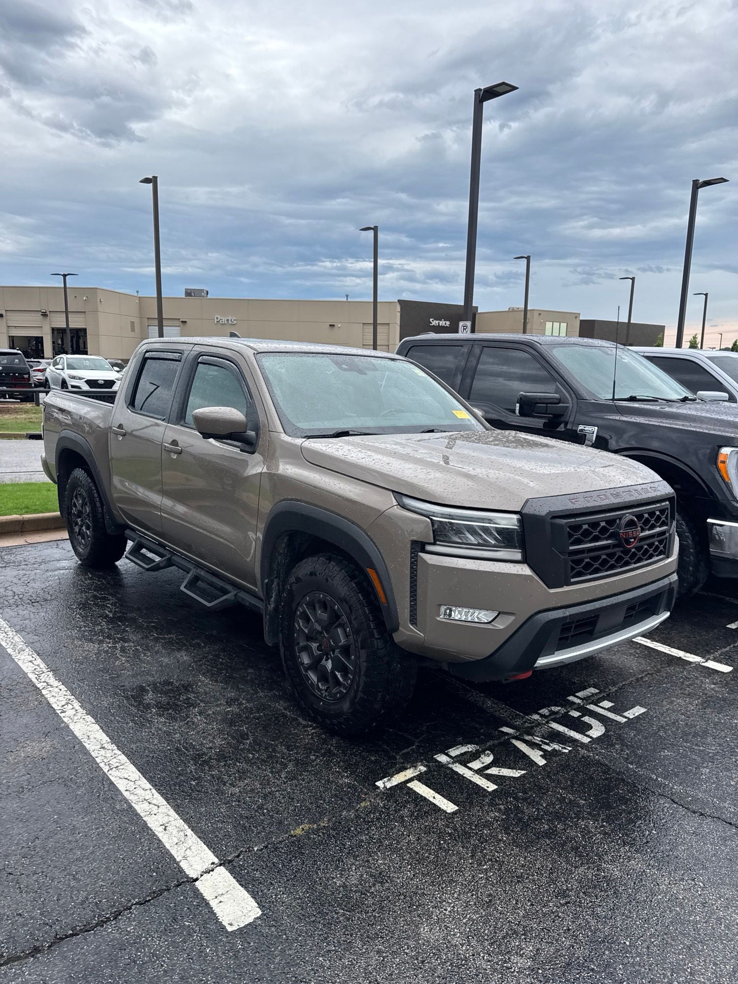 2023 Nissan Frontier PRO-4X