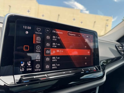 2025 Volkswagen Atlas 2.0T Peak Edition
