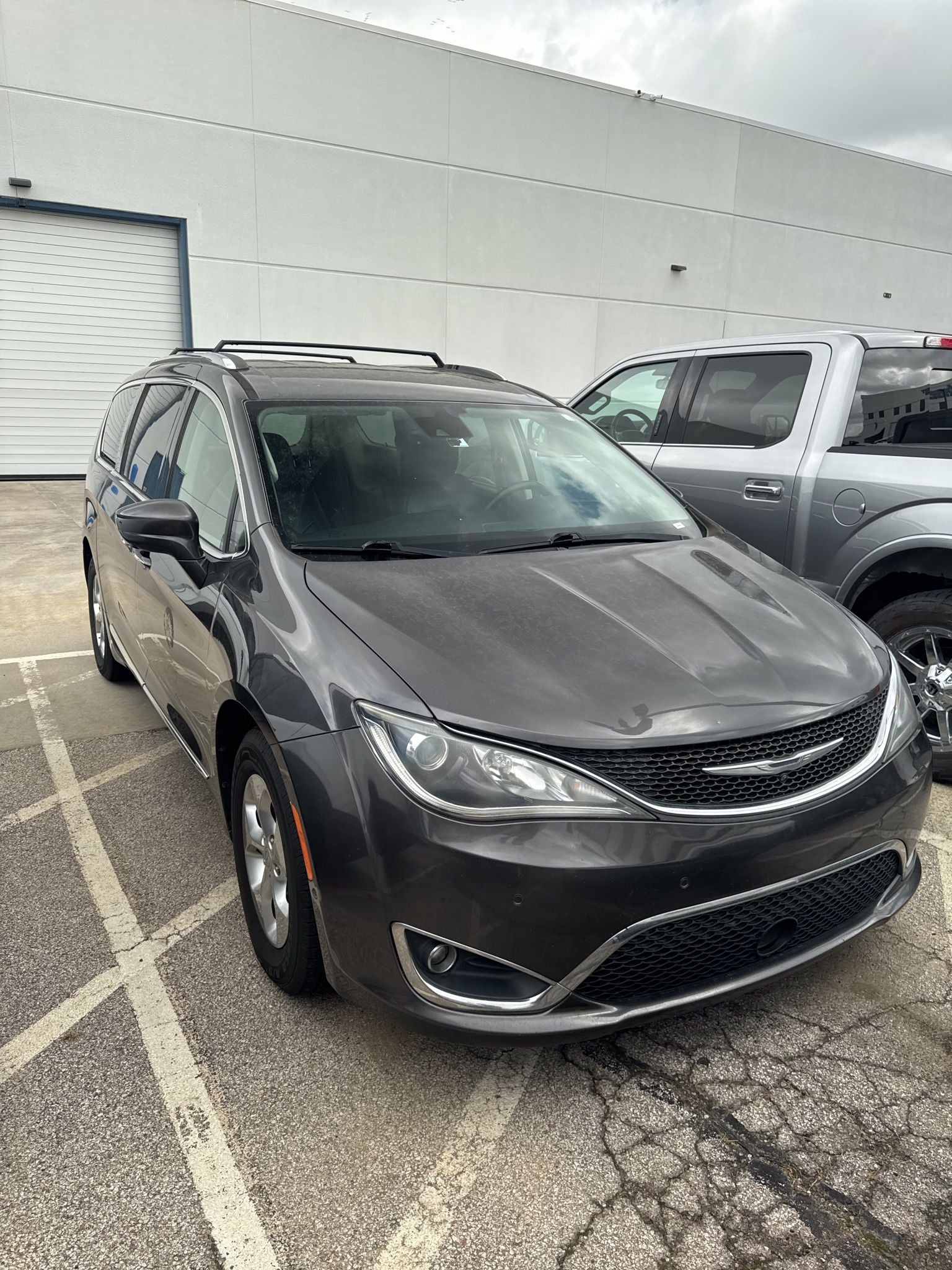 2017 Chrysler Pacifica Touring L Plus