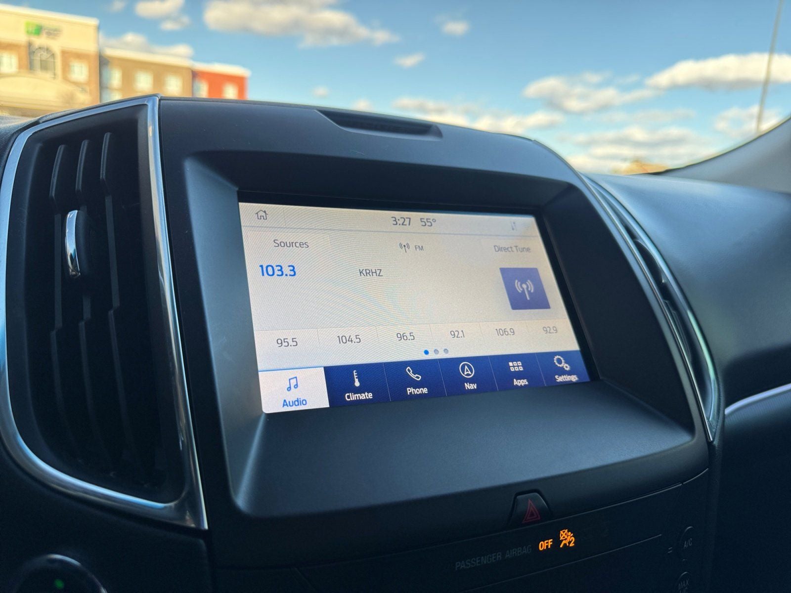 2020 Ford Edge Titanium