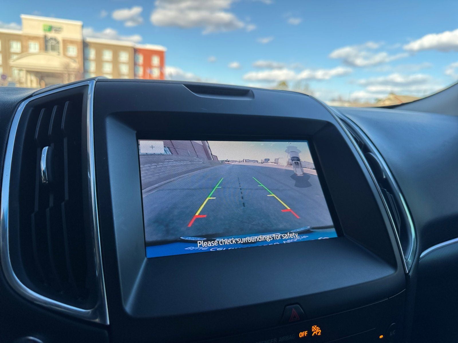 2020 Ford Edge Titanium