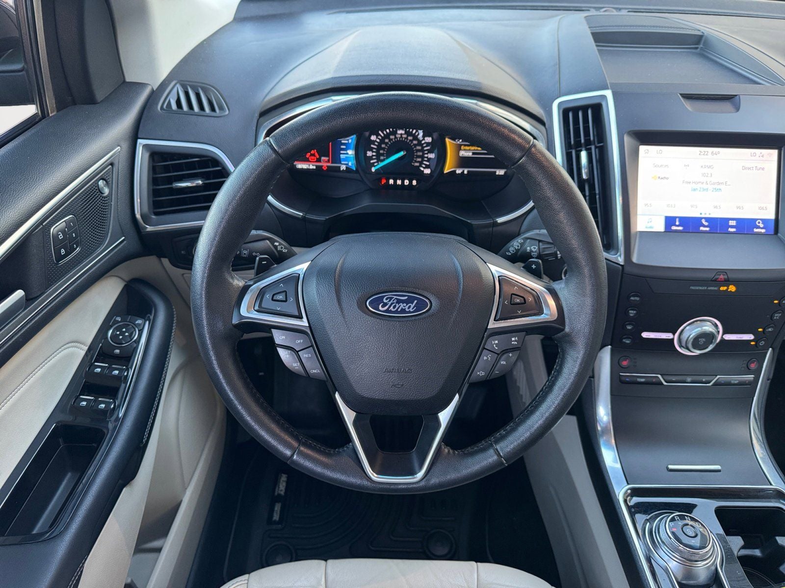 2020 Ford Edge Titanium