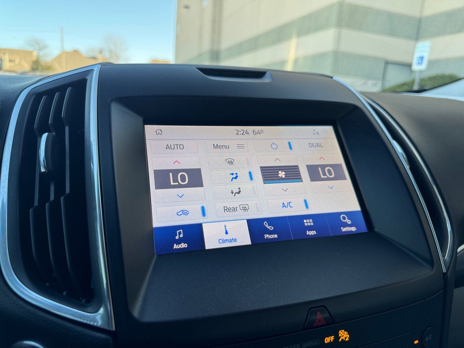 2020 Ford Edge Titanium