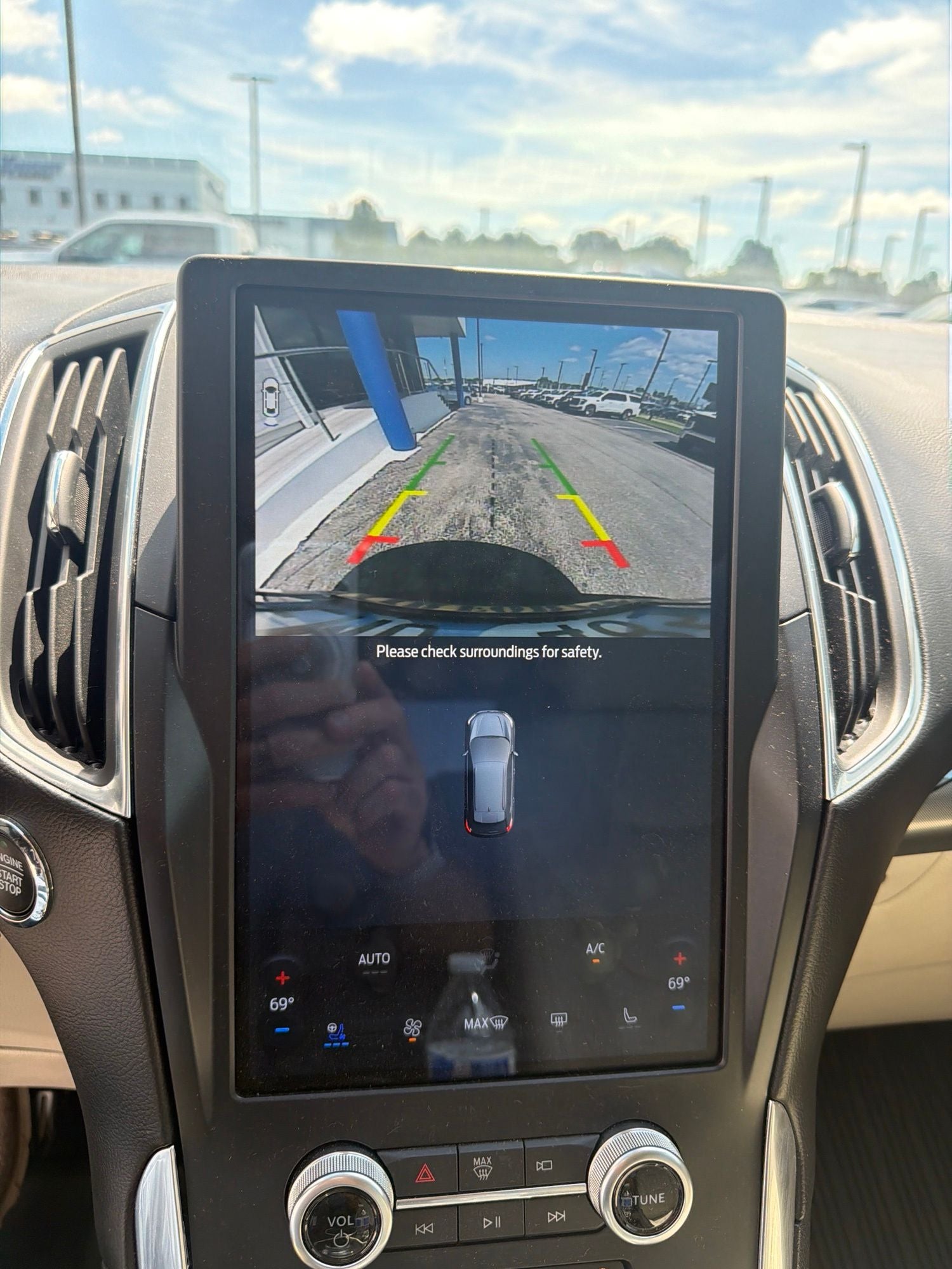 2024 Ford Edge Titanium