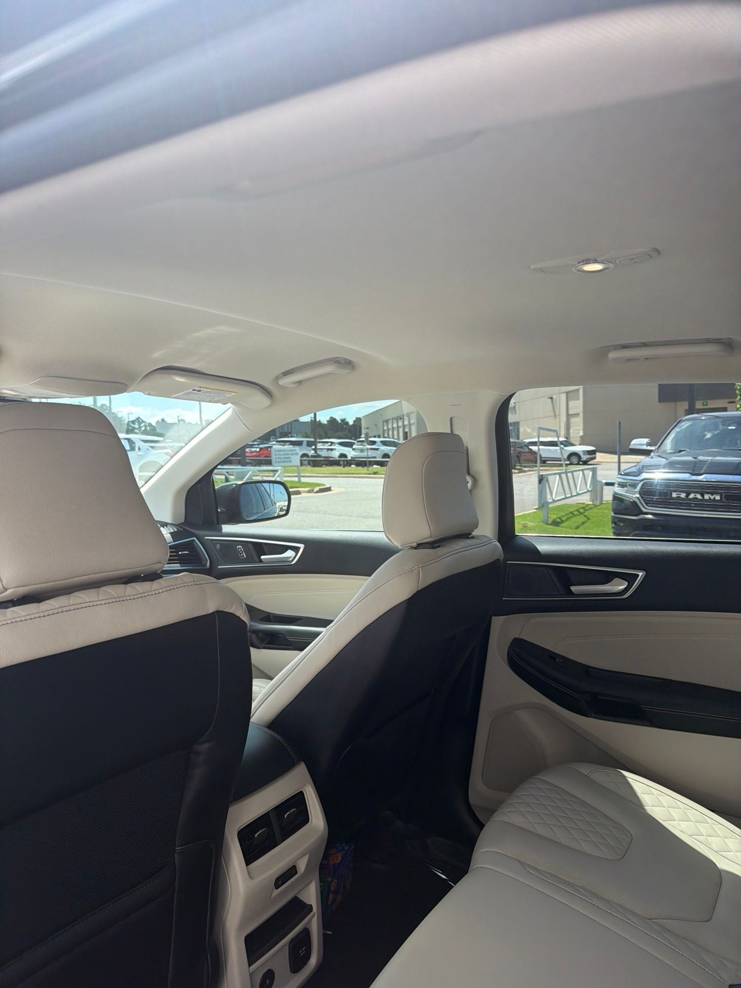 2024 Ford Edge Titanium