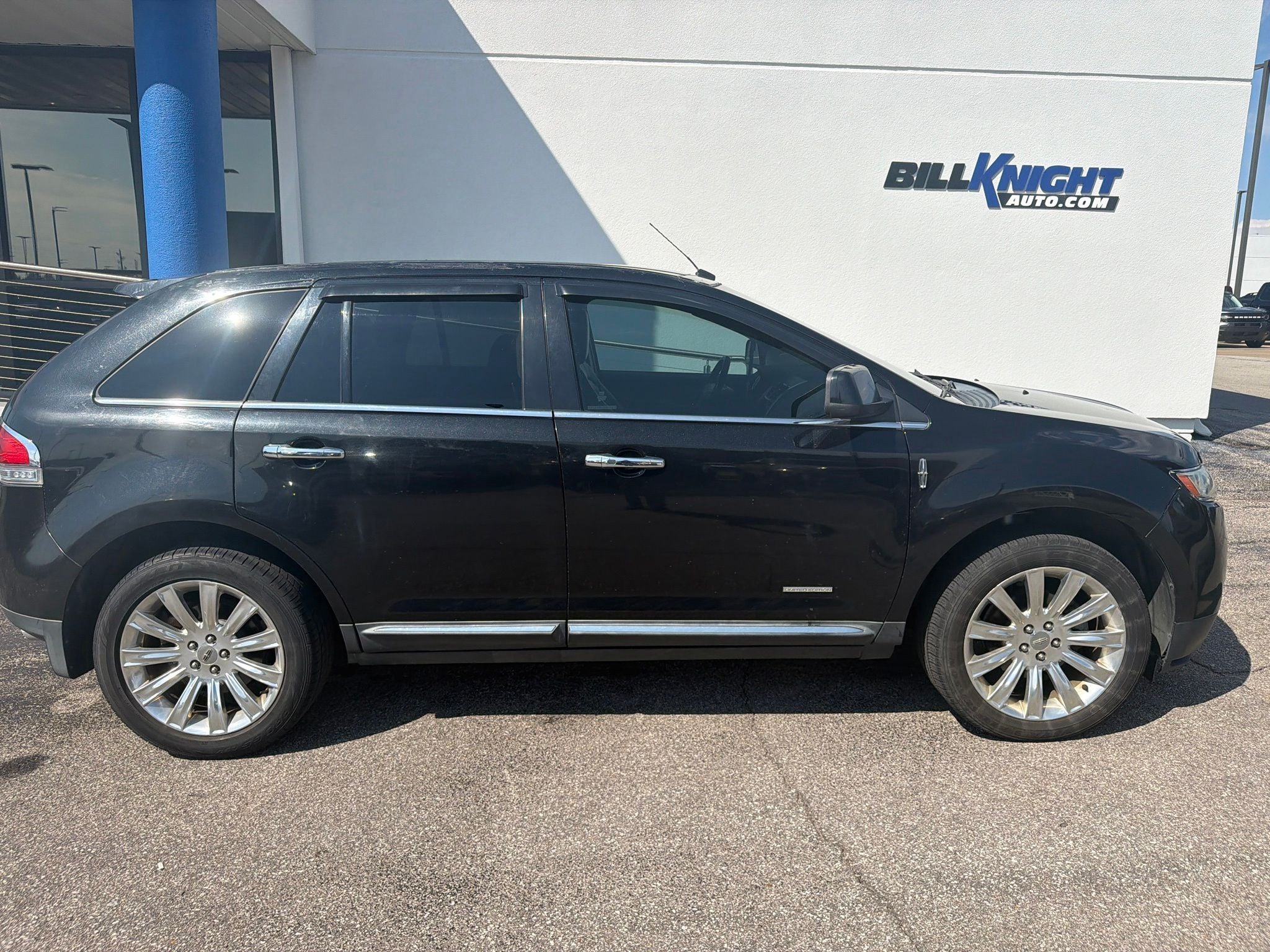 2011 Lincoln MKX Base