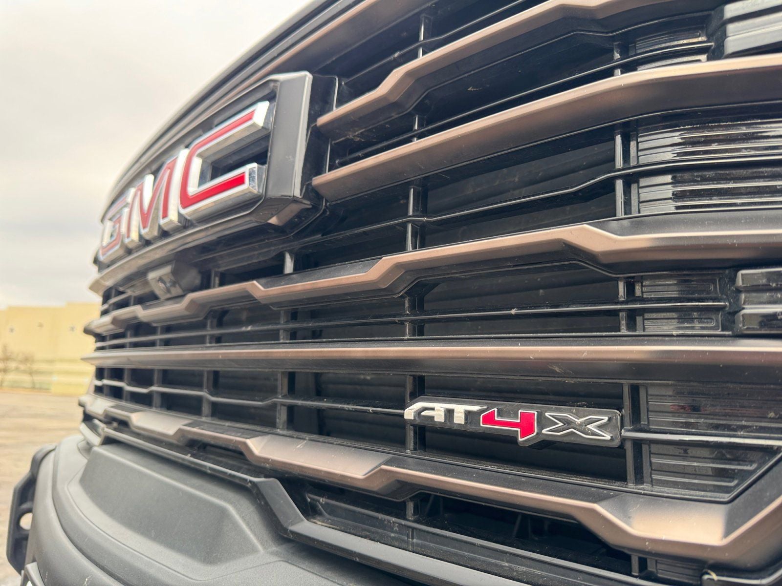 2024 GMC Sierra 1500 AT4X