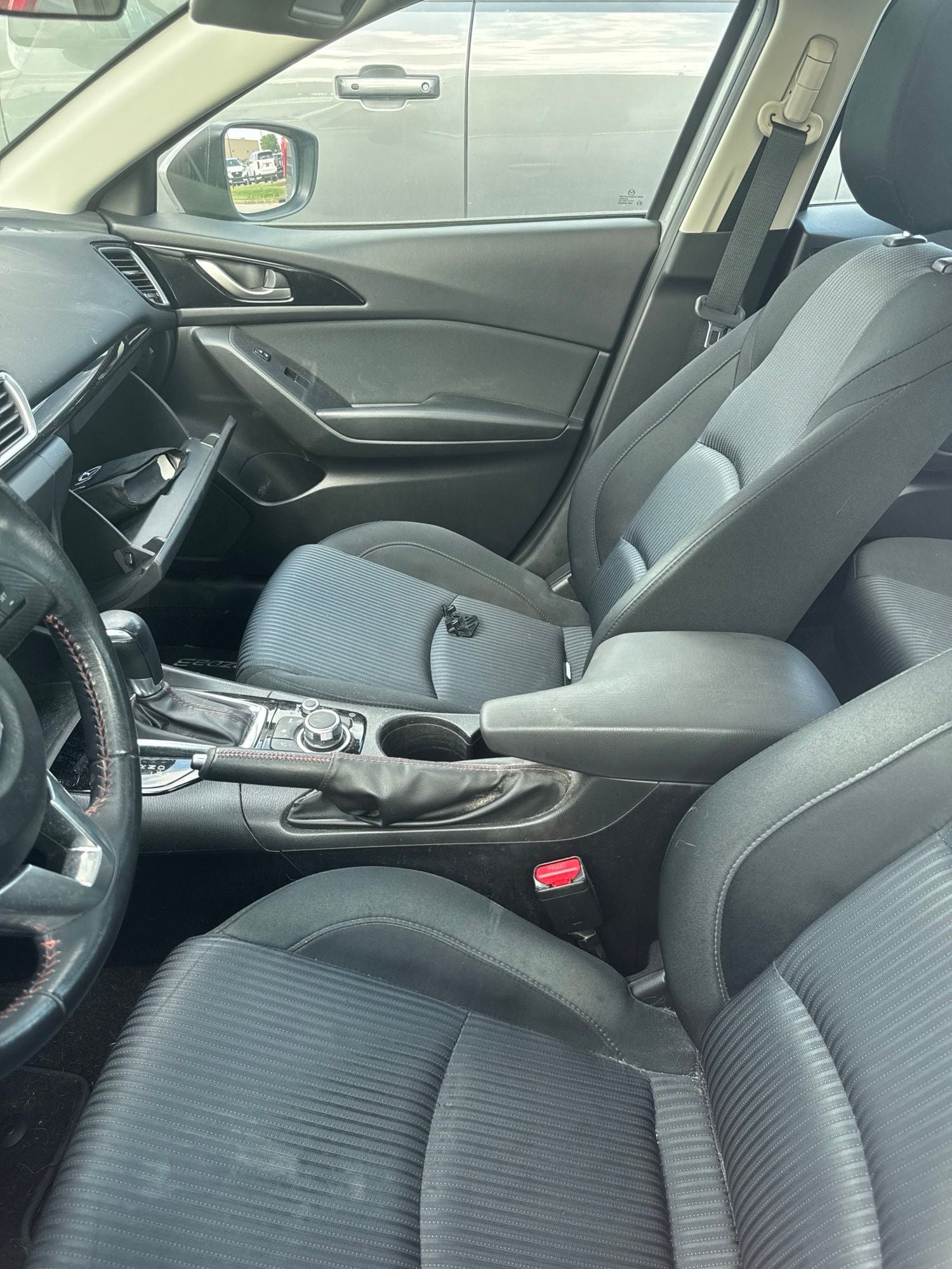 2016 Mazda Mazda3 i Touring
