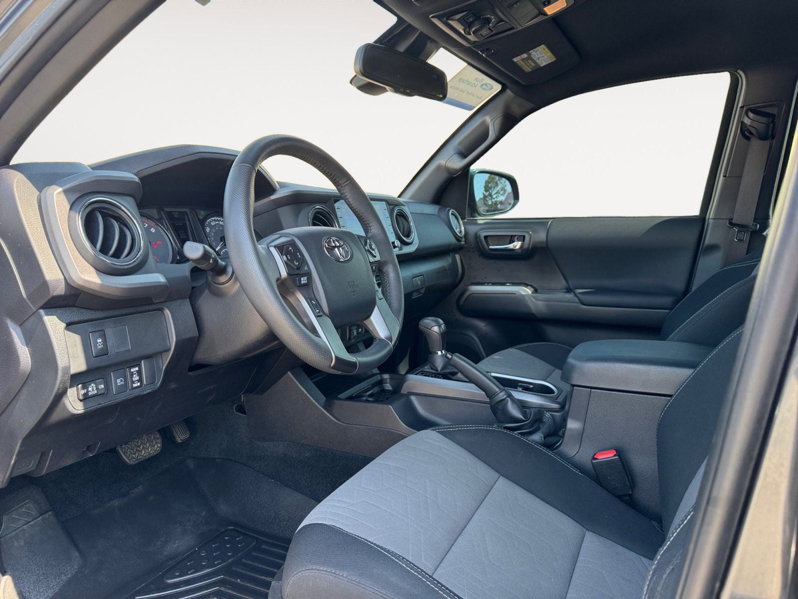 2023 Toyota Tacoma TRD Off-Road V6