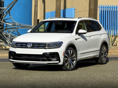 2020 Volkswagen Tiguan 2.0T SE R-Line Black 4Motion