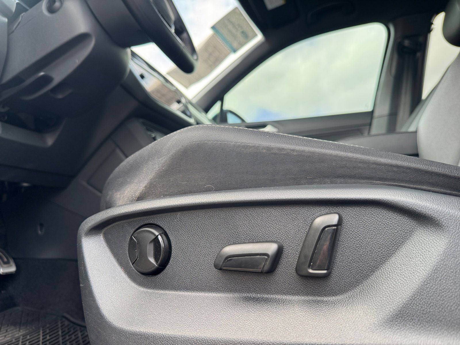 2020 Volkswagen Tiguan 2.0T SE R-Line Black 4Motion