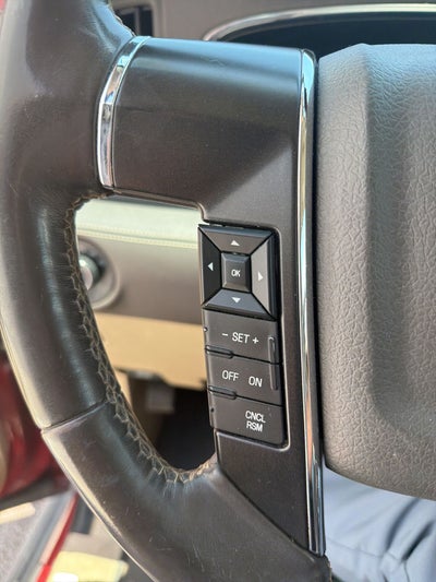2015 Lincoln Navigator L Base