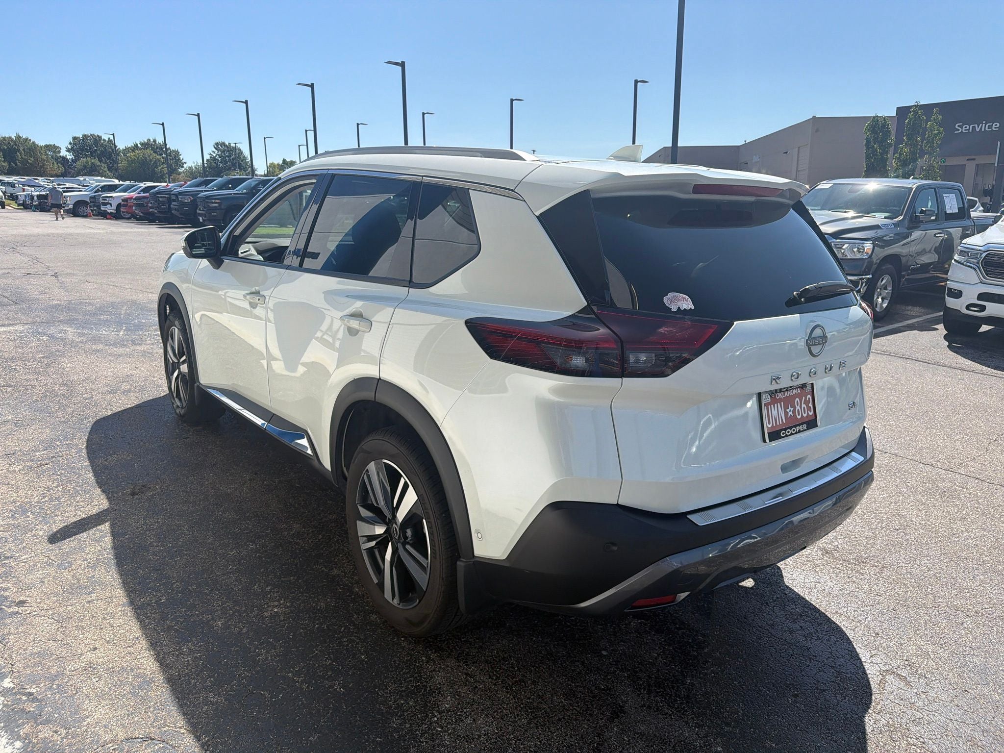 2023 Nissan Rogue SL