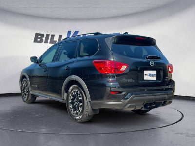 2020 Nissan Pathfinder SL